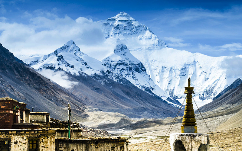「チョモランマ峰」 チョモランマベースキャンプとチベット大周遊７日間観光ツアー
