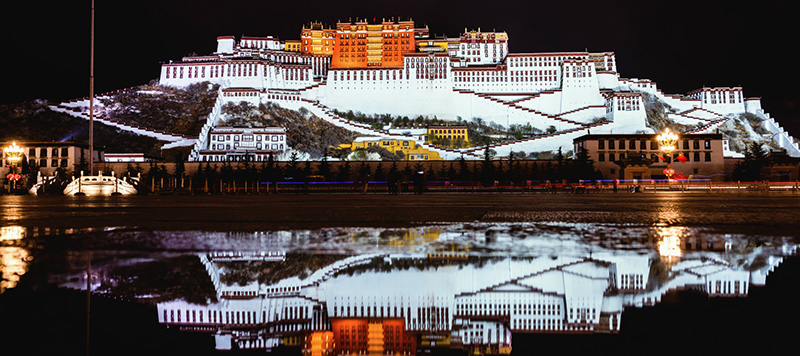 チベットラサ　ボタラ宮（布達拉宮）