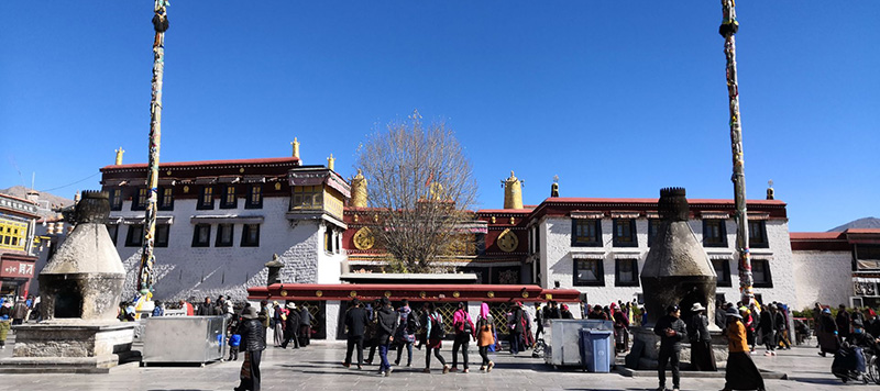 チベットラサ　ジョカン寺（大昭寺）