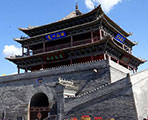 北京発　張掖七彩丹霞と敦煌莫高窟３日間観光ツアー